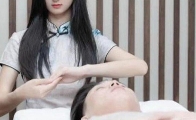 深圳坪山区SPA包里的必备好物：从入门到资深